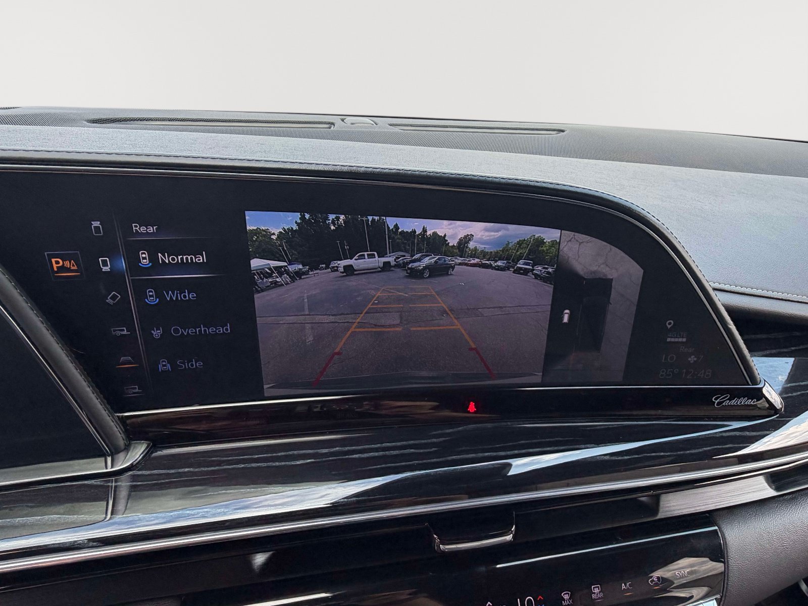 Used 2021 Cadillac Escalade Sport w/ Driver Assist Tech Package AWD/4WD image 9