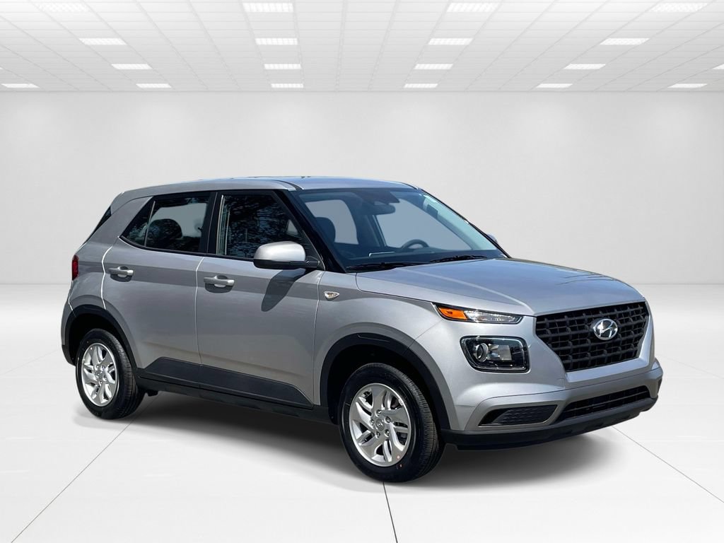 New 2026 Hyundai Venue SE