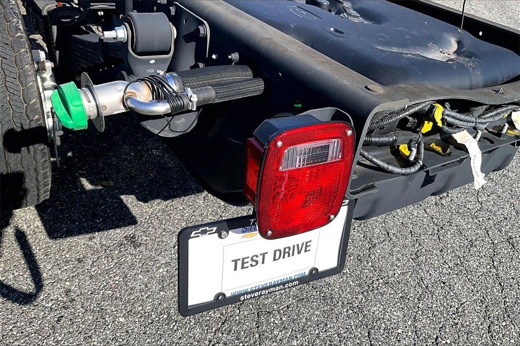 Used 2024 RAM 5500 Tradesman w/ Chrome Appearance Group image 20