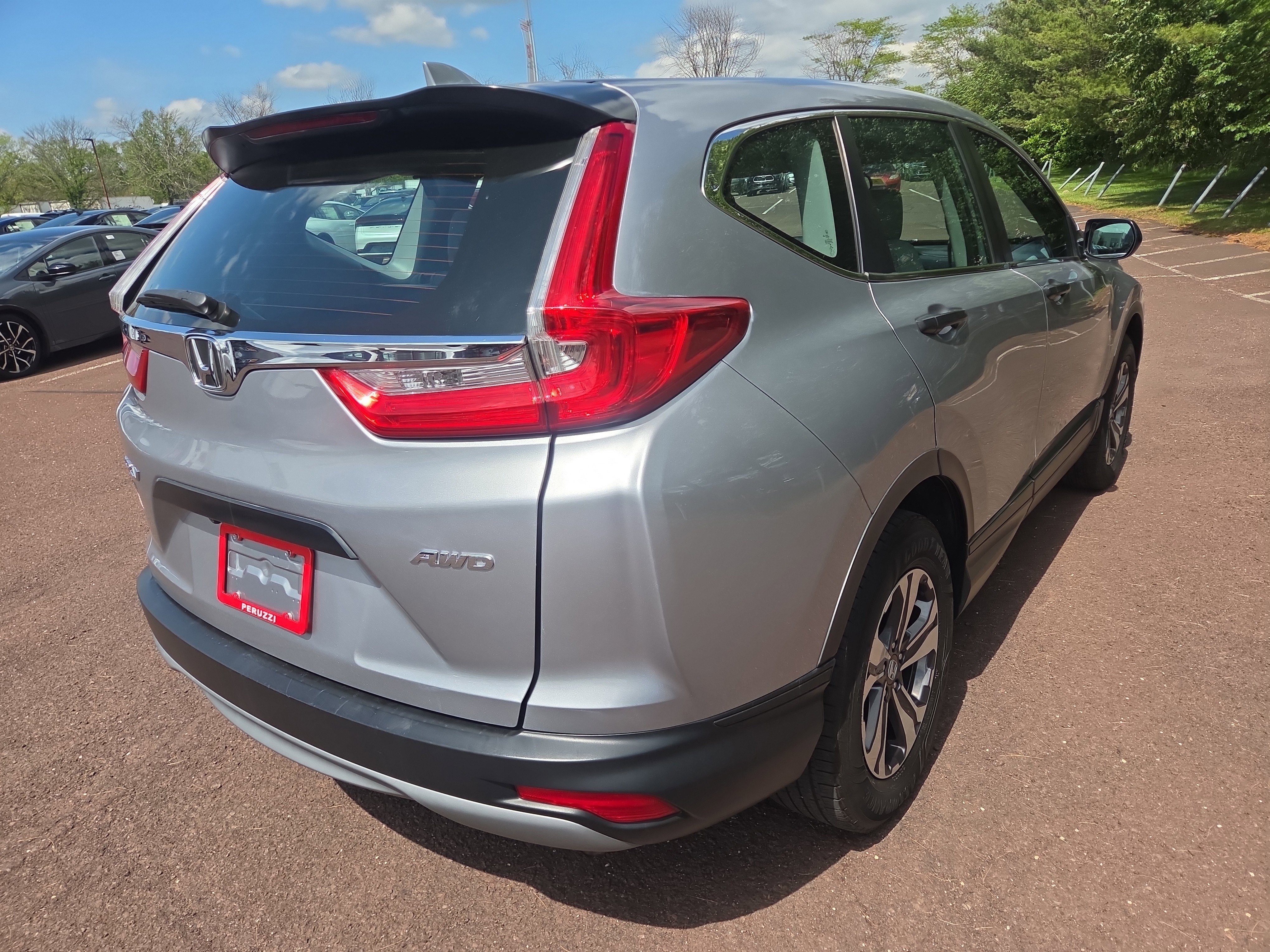 Used 2018 Honda CR-V LX image 3