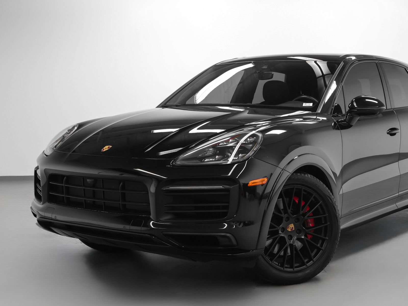Certified 2021 Porsche Cayenne GTS AWD/4WD image 7