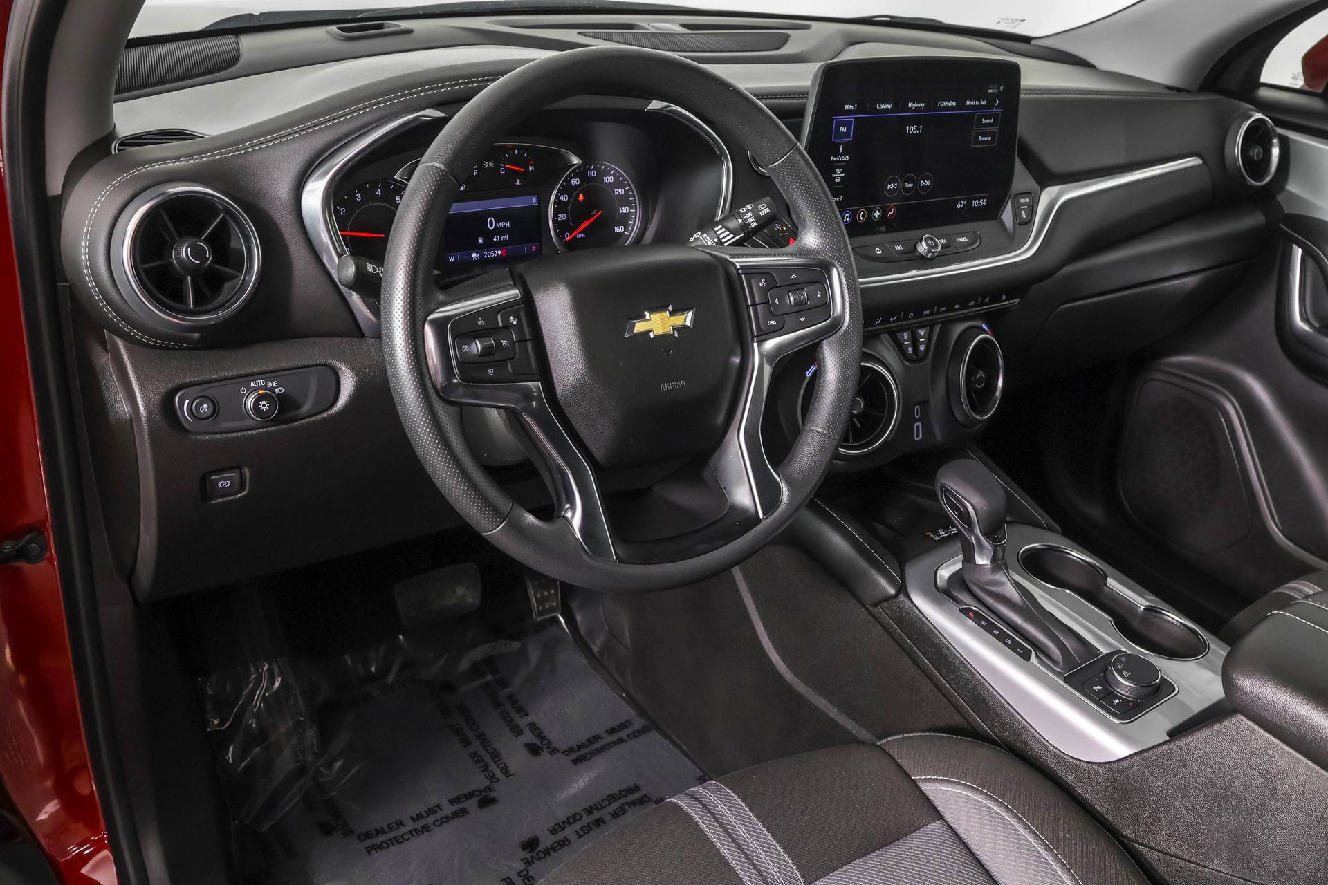 Used 2024 Chevrolet Blazer LT w/ Convenience Package FWD image 4