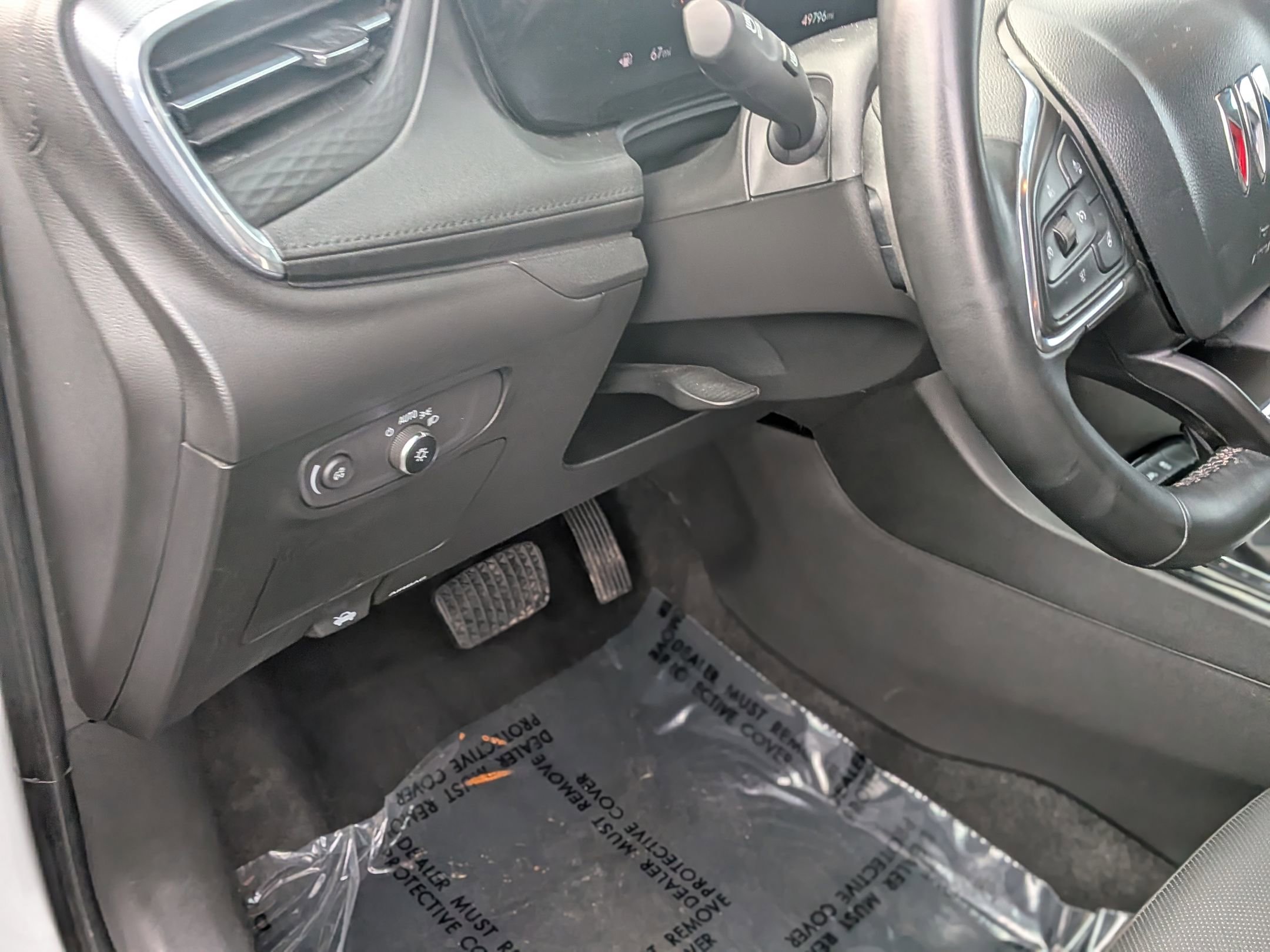 Used 2024 Buick Encore GX Sport Touring w/ Comfort Package image 17