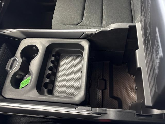 New 2026 RAM 1500 Express AWD/4WD image 39