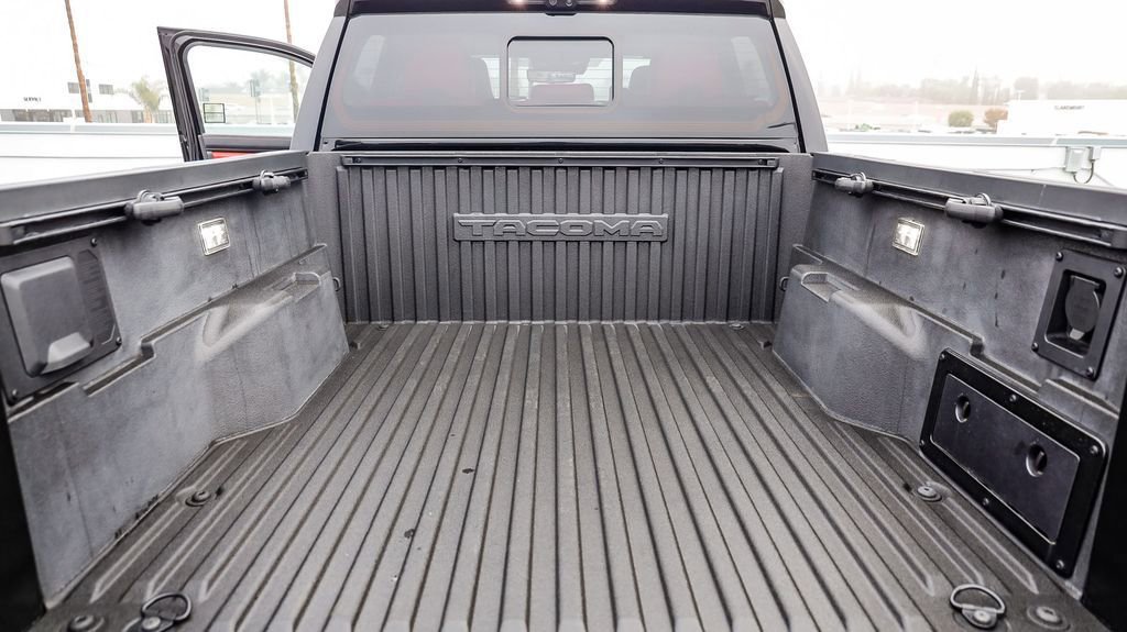 Used 2025 Toyota Tacoma TRD Pro image 27