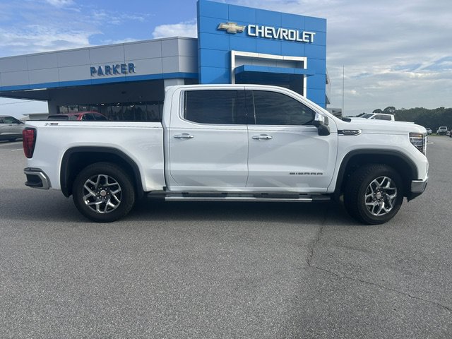 Used 2024 GMC Sierra 1500 SLT w/ SLT Premium Plus Package AWD/4WD image 5