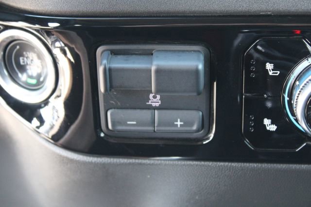 Used 2025 GMC Sierra 1500 Elevation w/ Preferred Package image 37