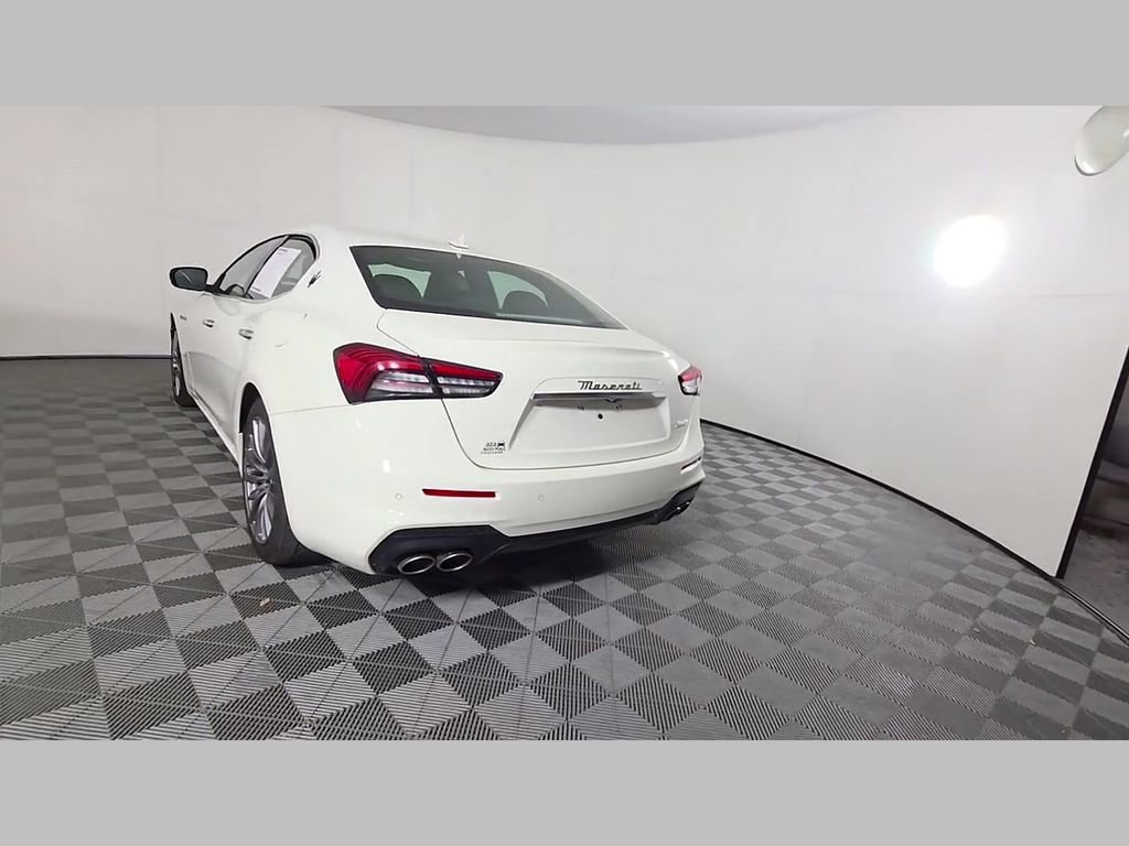Used 2022 Maserati Ghibli Modena image 42