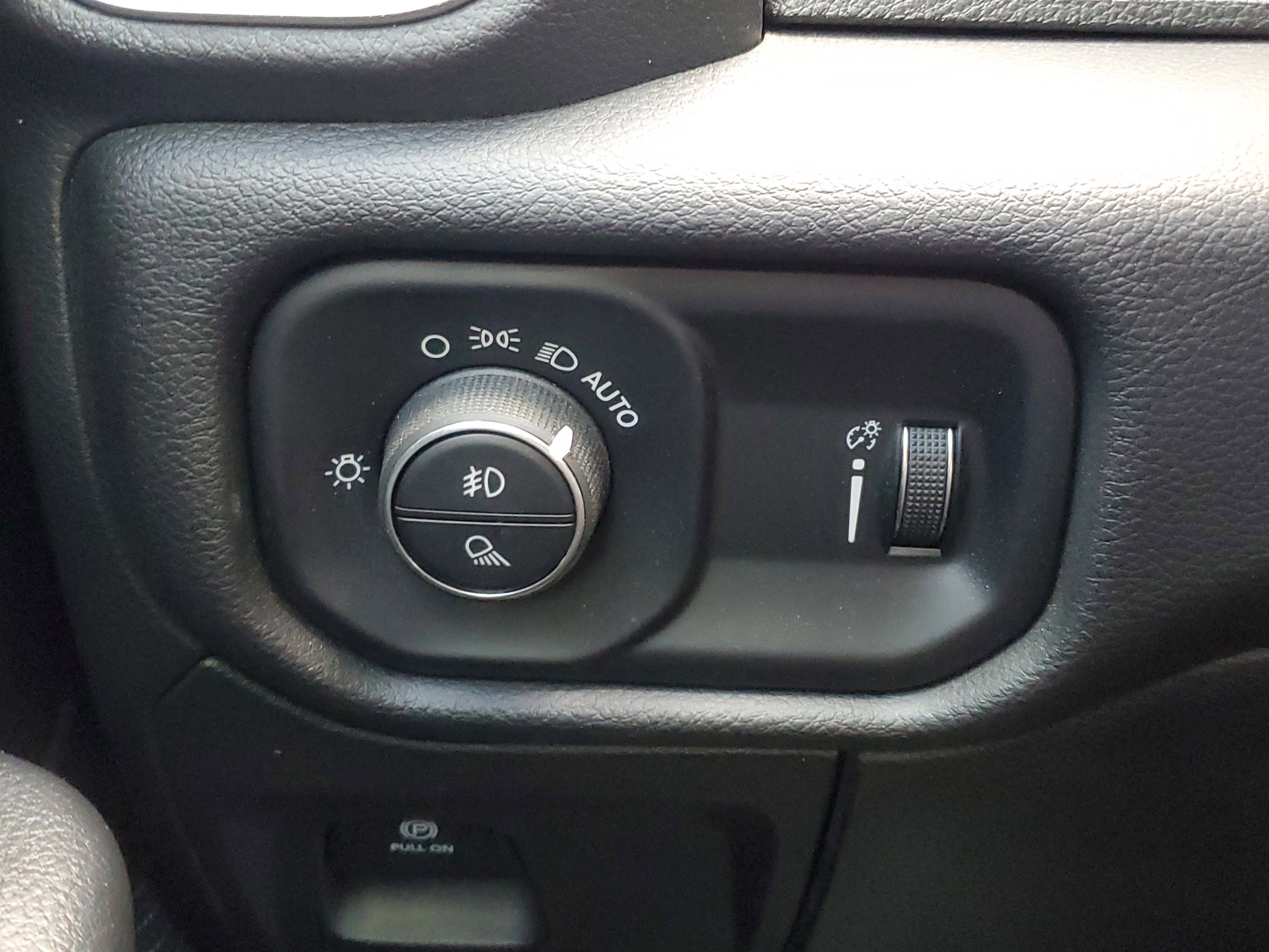 Used 2023 RAM 1500 Big Horn image 25