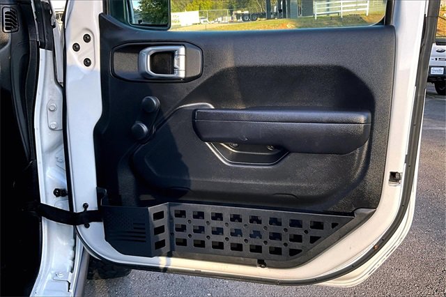 Used 2021 Jeep Wrangler Sport image 25