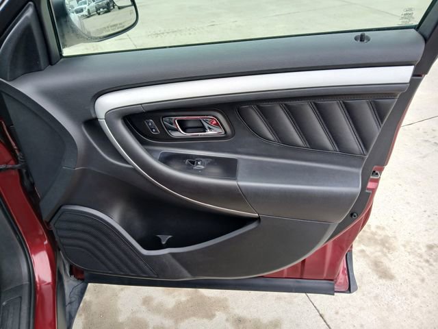 Used 2017 Ford Taurus SEL image 15