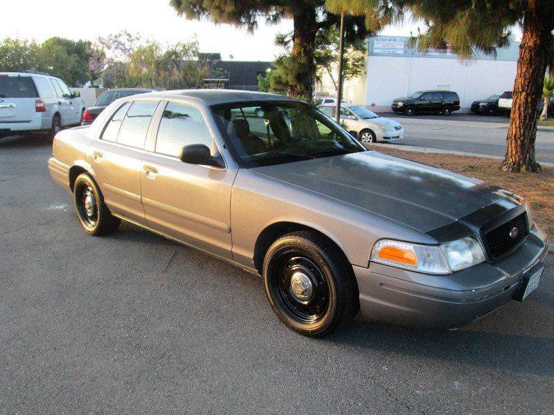 Used 2007 Ford Crown Victoria Police Interceptor RWD image 3
