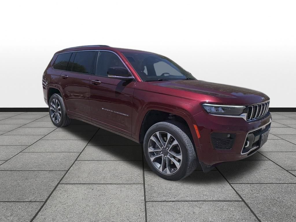 Used 2023 Jeep Grand Cherokee L Overland w/ Luxury Tech Group IV AWD/4WD image 3