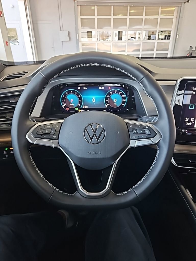 New 2026 Volkswagen Atlas Cross Sport SE image 34