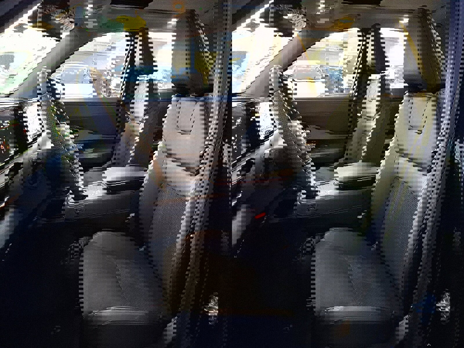 Certified 2024 Nissan Ariya AWD image 12