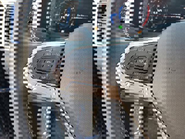 Used 2023 Volkswagen Atlas SE image 30