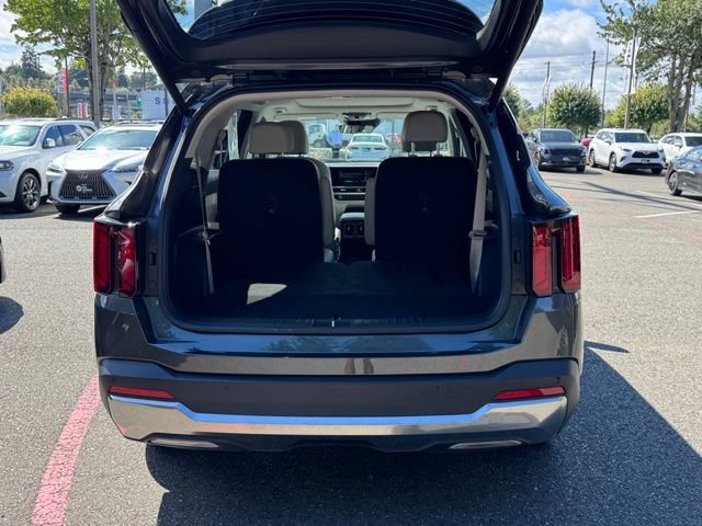Certified 2025 Kia Sorento EX w/ EX Panoramic Sunroof Package AWD/4WD image 8
