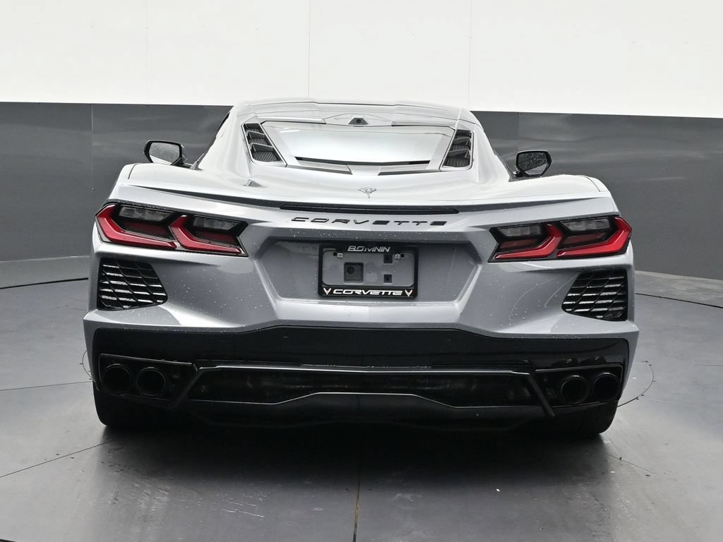 Used 2025 Chevrolet Corvette Stingray Coupe w/ 1LT RWD image 4