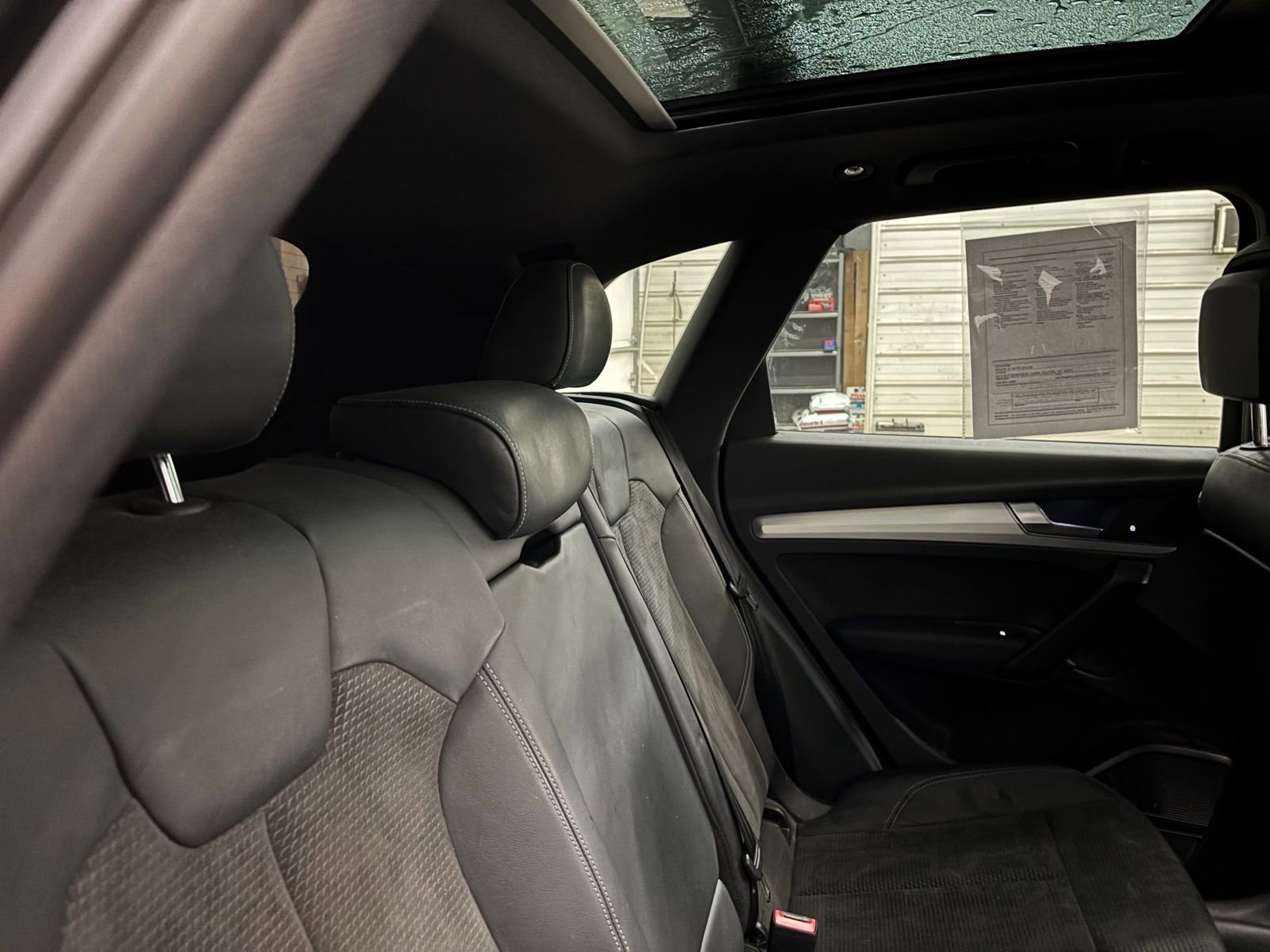 Used 2018 Audi SQ5 Prestige w/ Prestige Package image 31