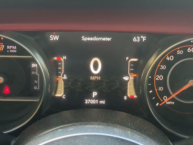 Used 2023 Jeep Wrangler Unlimited Rubicon w/ Cold Weather Group AWD/4WD image 27