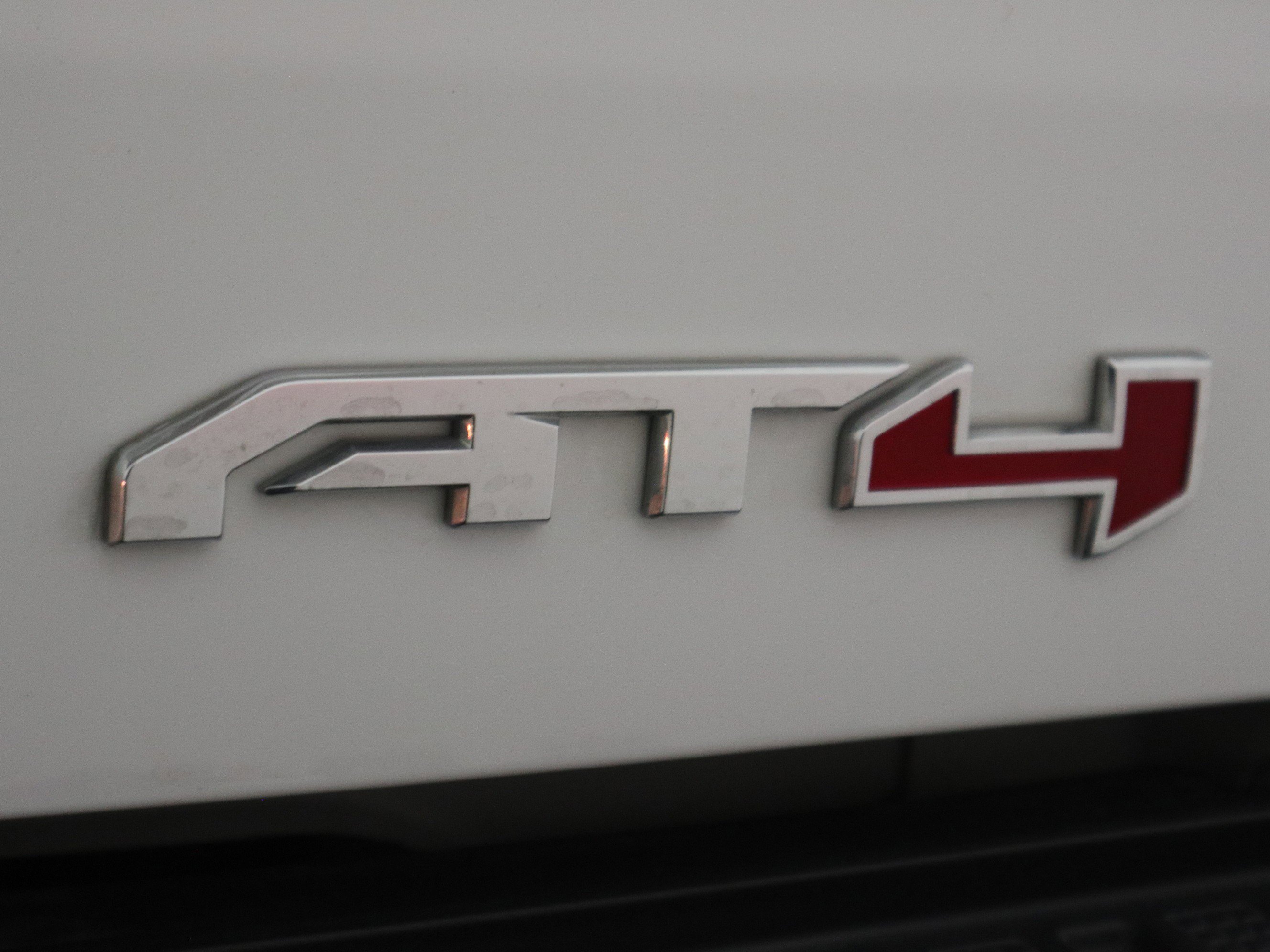 Used 2021 GMC Sierra 1500 AT4 image 36