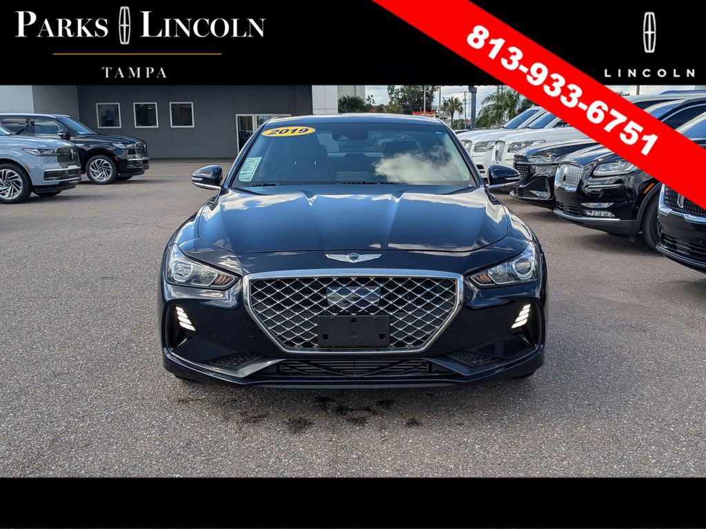 Used 2019 Genesis G70 2.0T Advanced RWD image 3