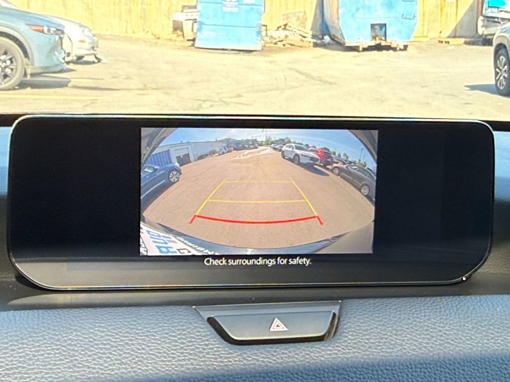 Used 2024 MAZDA CX-90 Plug-In Hybrid w/ Preferred AWD/4WD image 16