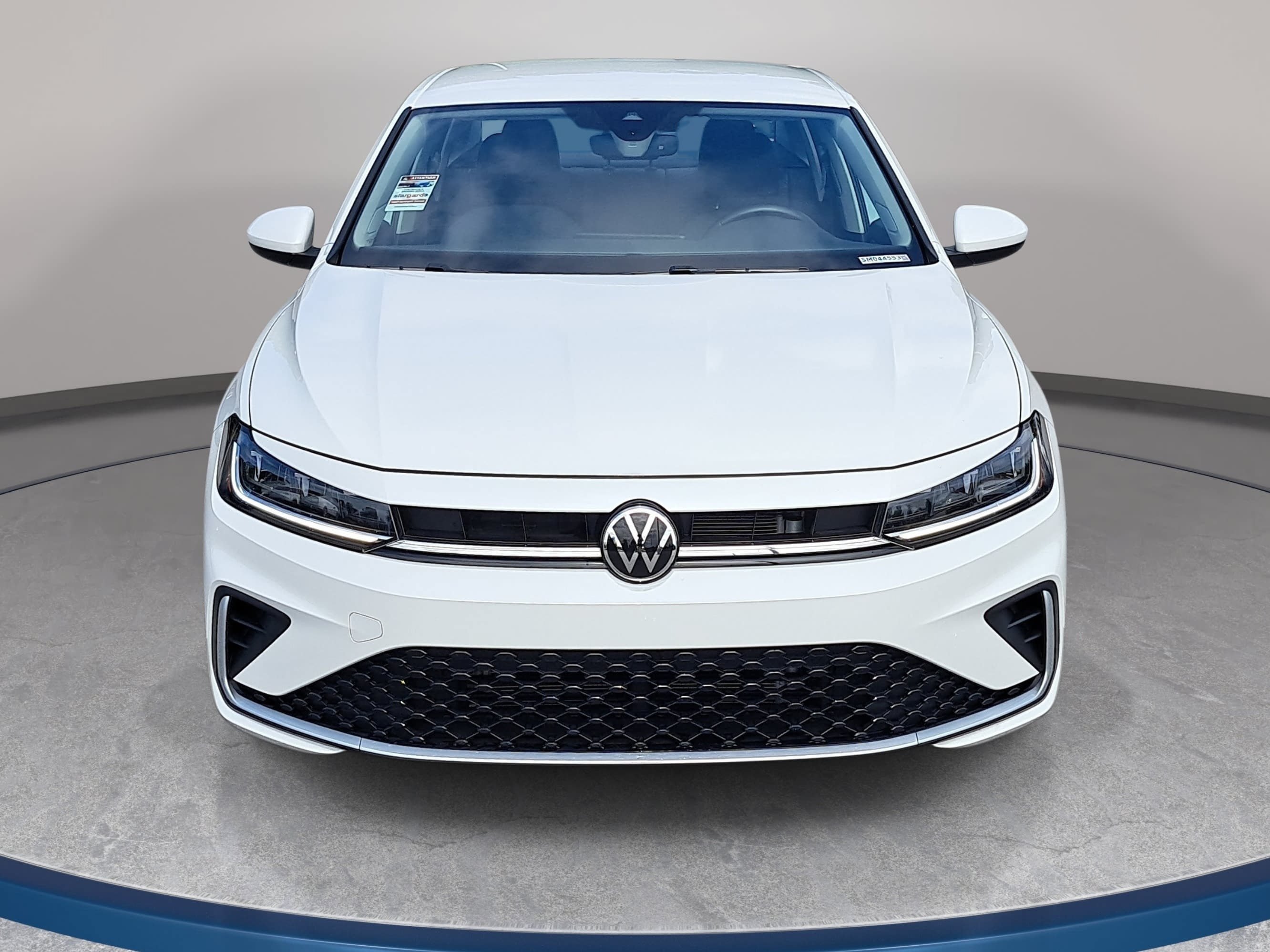 Certified 2025 Volkswagen Jetta SE w/ Black Wheel Package FWD image 2