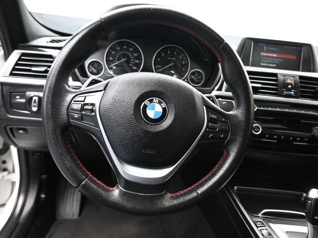 Used 2018 BMW 330e image 14