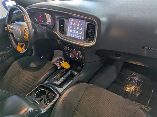 Used 2017 Dodge Charger R/T image 27