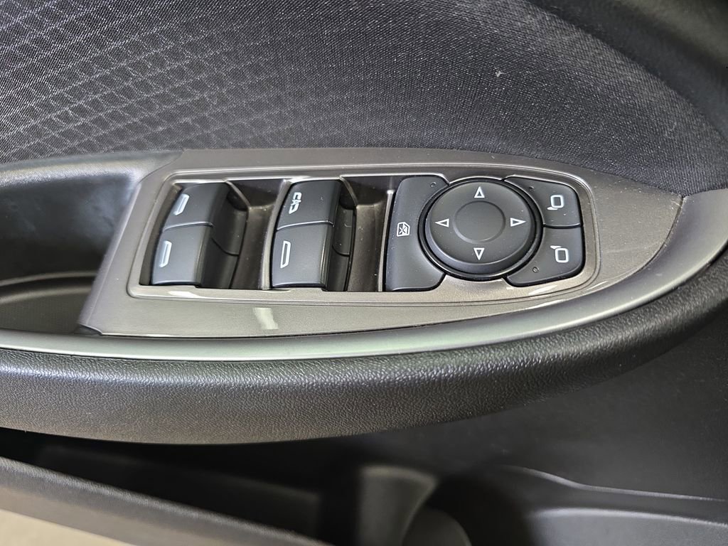Used 2023 Chevrolet Malibu LT FWD image 29