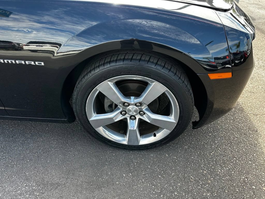 Used 2010 Chevrolet Camaro LT w/ RS Package RWD image 12