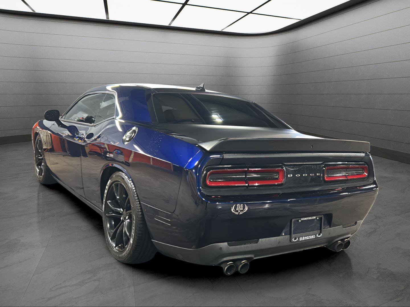 Used 2016 Dodge Challenger R/T Plus image 4