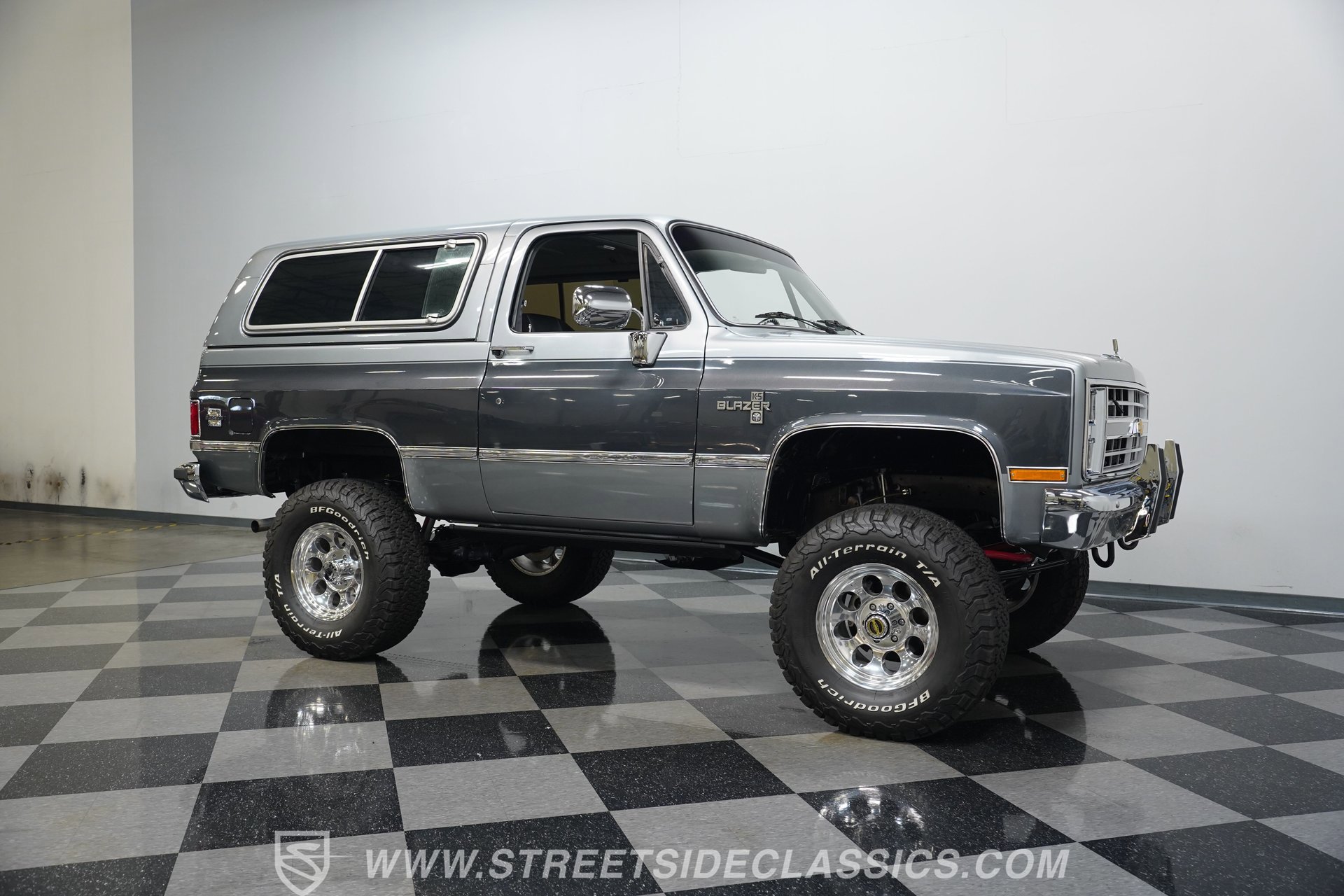 Used 1987 Chevrolet Blazer 4WD image 15