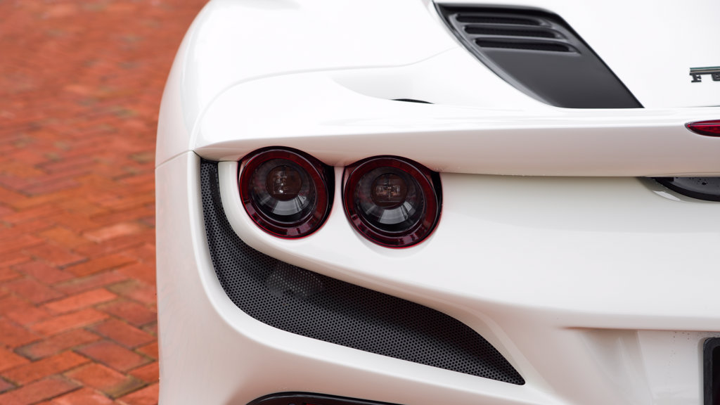 Used 2022 Ferrari F8 Tributo RWD image 35