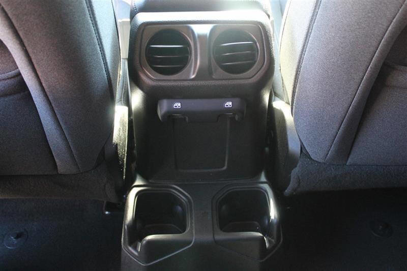 Used 2024 Jeep Wrangler Unlimited Sport image 30