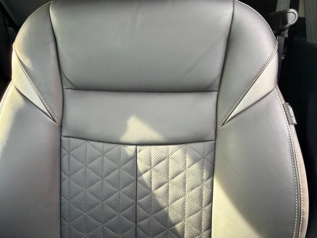 Used 2024 Nissan Murano Platinum w/ Cargo Package AWD/4WD image 17