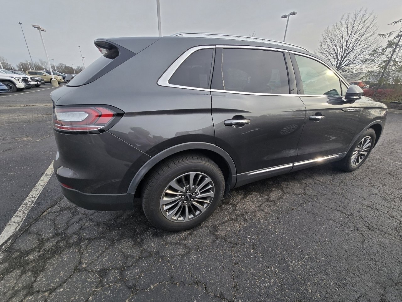 Used 2020 Lincoln Nautilus Reserve image 8