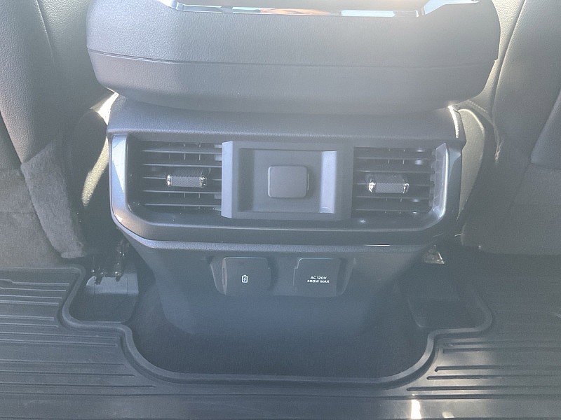Used 2022 Ford F150 XLT w/ Equipment Group 302A High AWD/4WD image 15