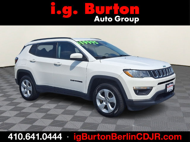 Used 2020 Jeep Compass Latitude w/ Cold Weather Group AWD/4WD image 1