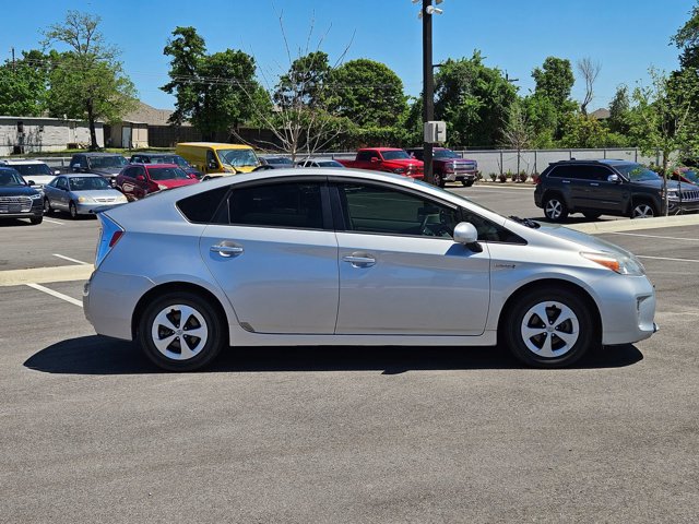 Used 2013 Toyota Prius Two image 4