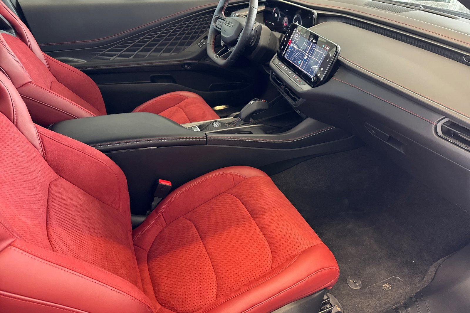 New 2024 Dodge Charger R/T Scat Pack w/ Plus Group image 12