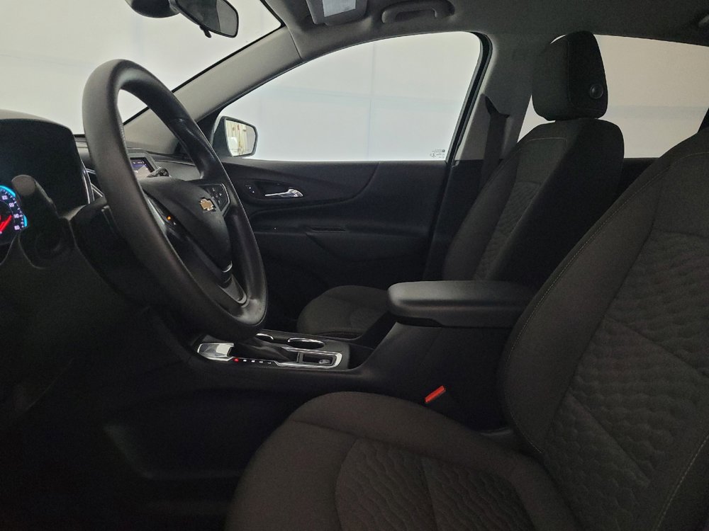 Used 2021 Chevrolet Equinox LT FWD image 17