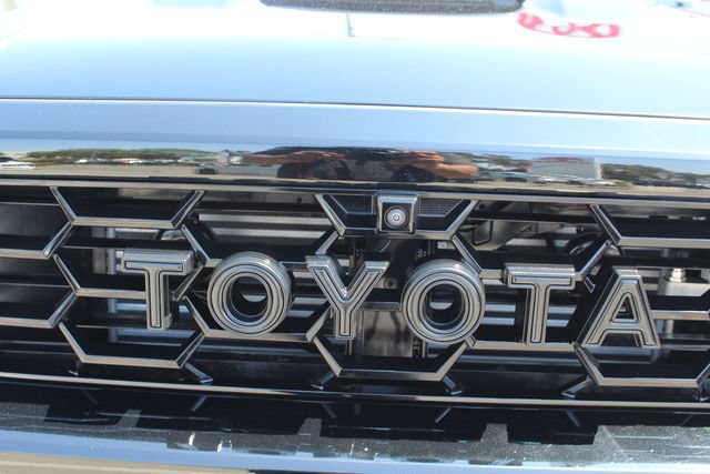 Certified 2025 Toyota 4Runner TRD Pro AWD/4WD image 5