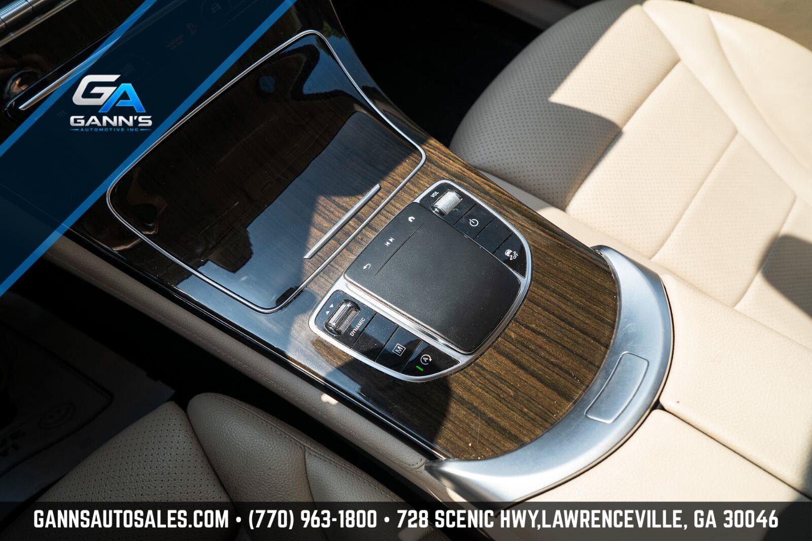 Used 2020 Mercedes-Benz GLC 300 image 24