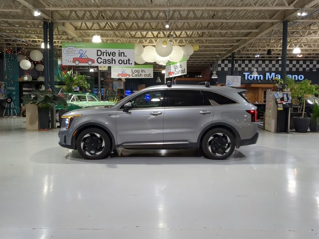 Used 2025 Kia Sorento SX Prestige image 11
