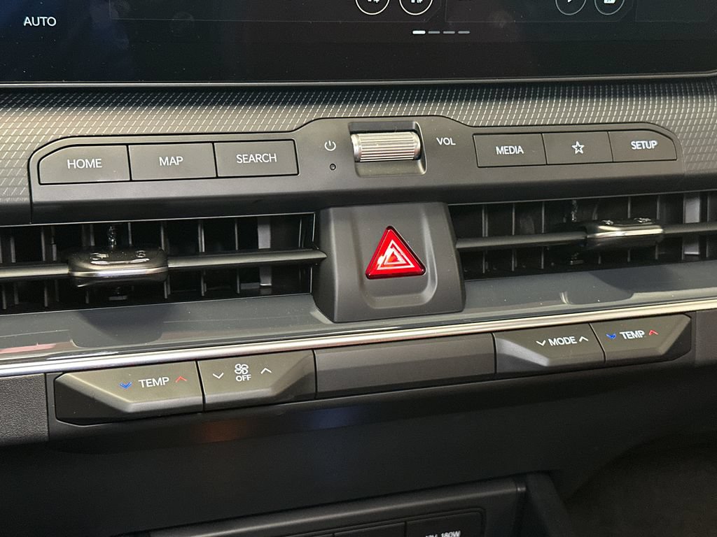 New 2026 Kia K4 GT-Line w/ GT-Line Premium Package FWD image 28