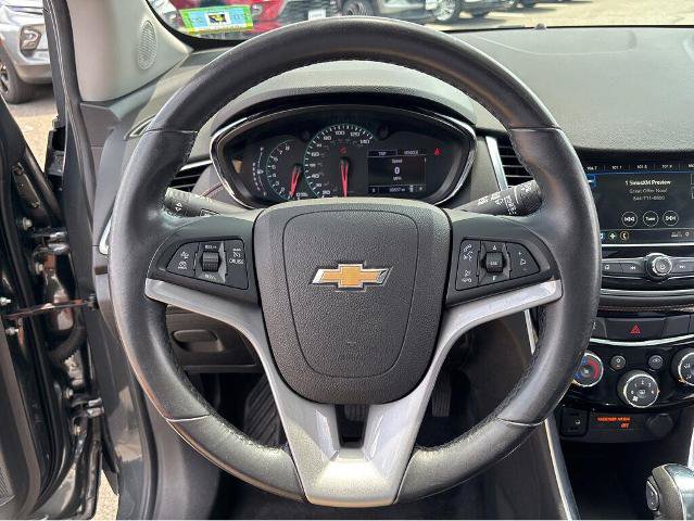Used 2019 Chevrolet Trax Premier AWD/4WD image 21