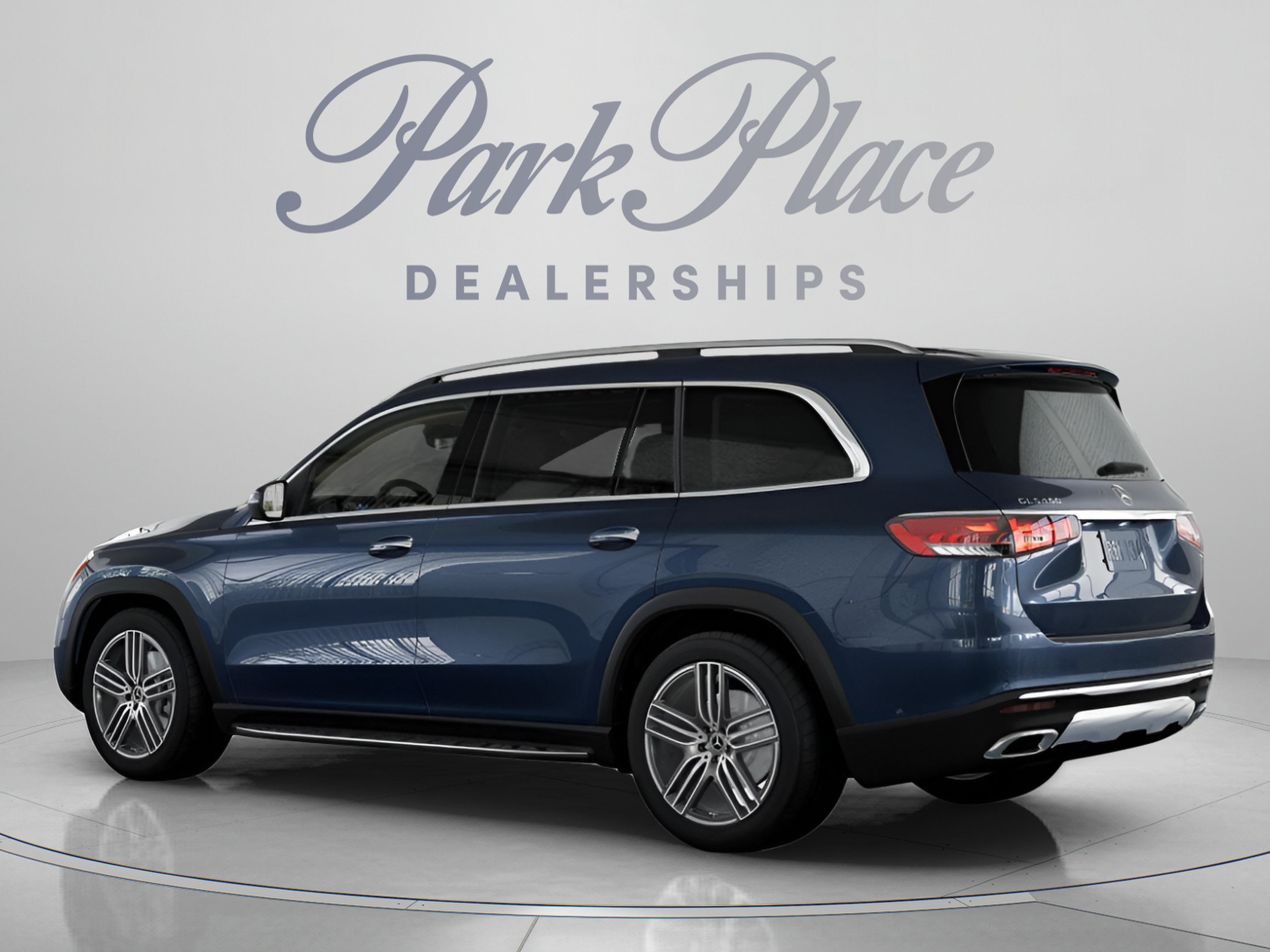 Used 2026 Mercedes-Benz GLS 450 4MATIC image 11