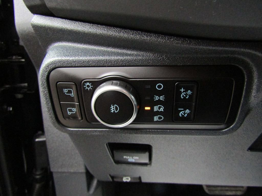 Used 2025 Ford Bronco Outer Banks AWD/4WD image 12